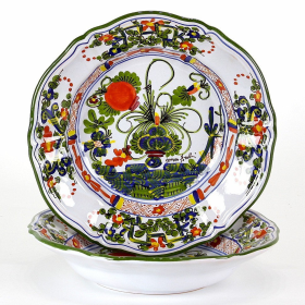 FAENZA-CARNATION Pasta/Soup Rim Plate (Style: Scalloped Rim Pasta Soup Plate)