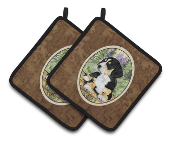 Pot Holders (Breed: Mountain Dog)