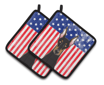 American Flag and Dog on Oven Mitt (Dog Breed: Doberman Pinscher)