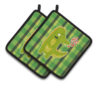 Animals on Pair of Pot Holders (Animal: Alligator Love)