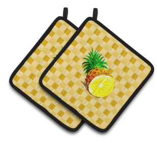 Fruit on Pair of Pot Holders (Color: Top of Pineapple Cut on Basketweave, size: 7.5 x 7.5)