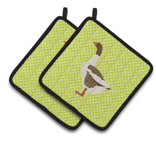 Bird on Pair of Pot Holders (Breed: Pomeranian Rogener Goose)