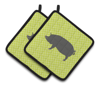 Berkshire Pig Animal on Pair of Pot Holders (Breed: Berkshire Pig)