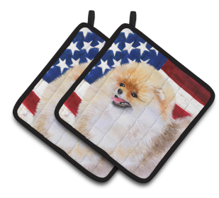 Dog Art Seasonal Pair of Pot Holders (Dog Breed: Pomeranian)