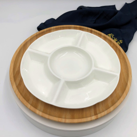Bamboo and fine porcelain 5 section divided dish/plate setting (Color: White)