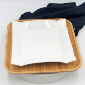 Square Bamboo and fine porcelain contemporary dinnerware set (Color: White)